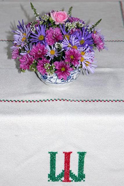 8. WI flower arrangement.jpg